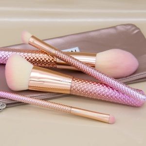 MODA 5-Piece Rosé Complete Makeup Brush Kit